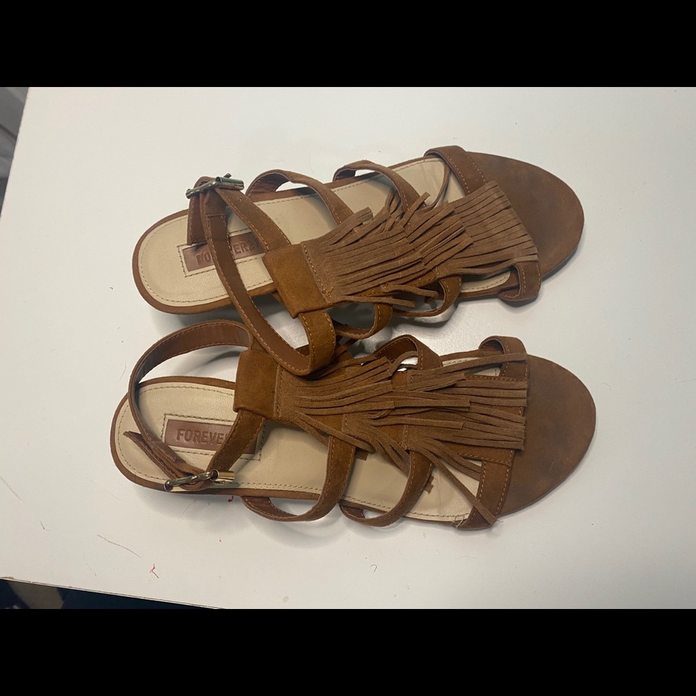 Sandals - Picture 4 of 6